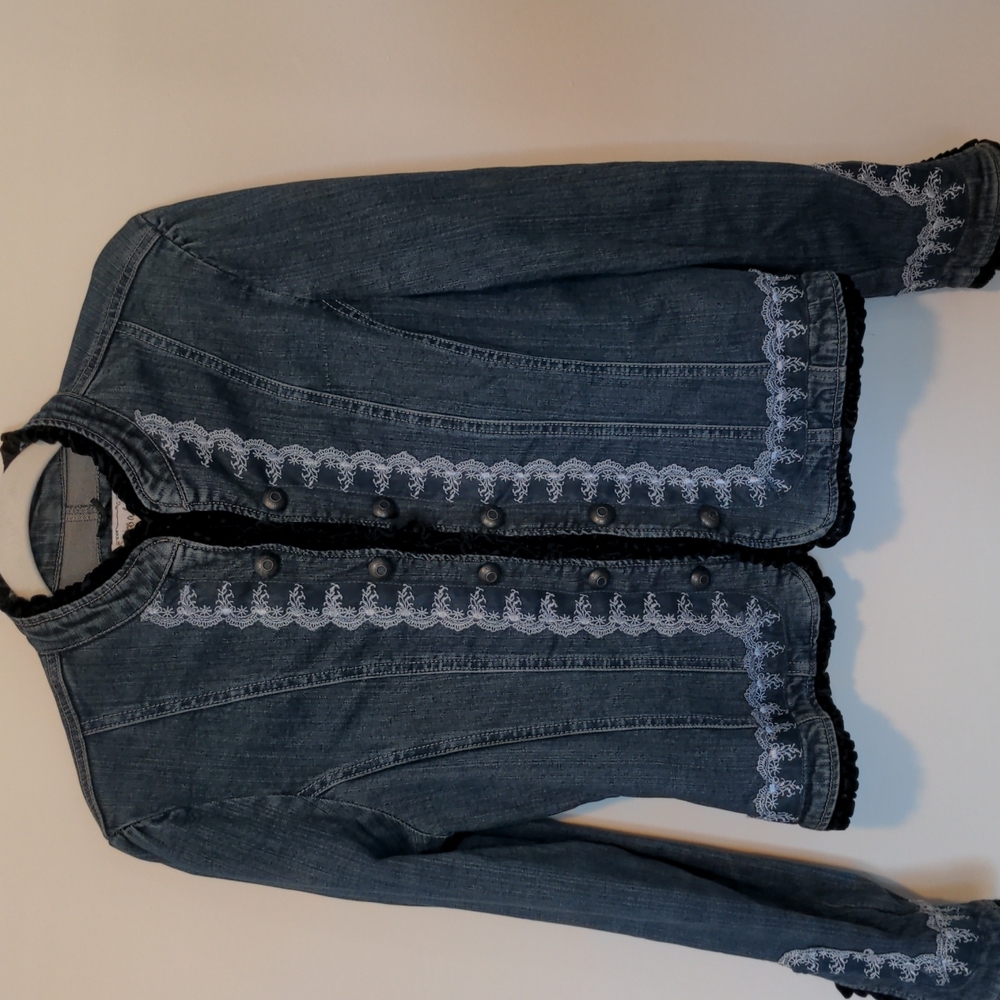 Live a Little denim jacket bl black velvet trim white/blue embroidery size med